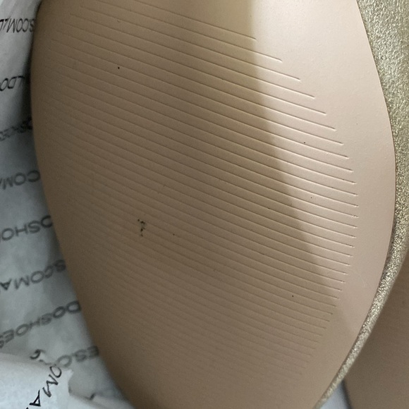 Aldo size 10 gold booties - Picture 4 of 5